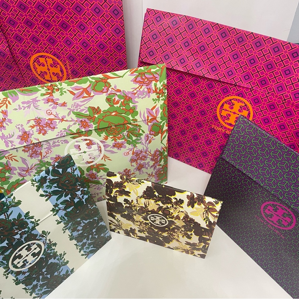 Tory Burch Gifting / Storage Bags In Different Sizes, Patterns & Colors